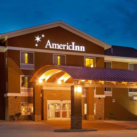 Americinn By Wyndham Fairfield Екстериор снимка