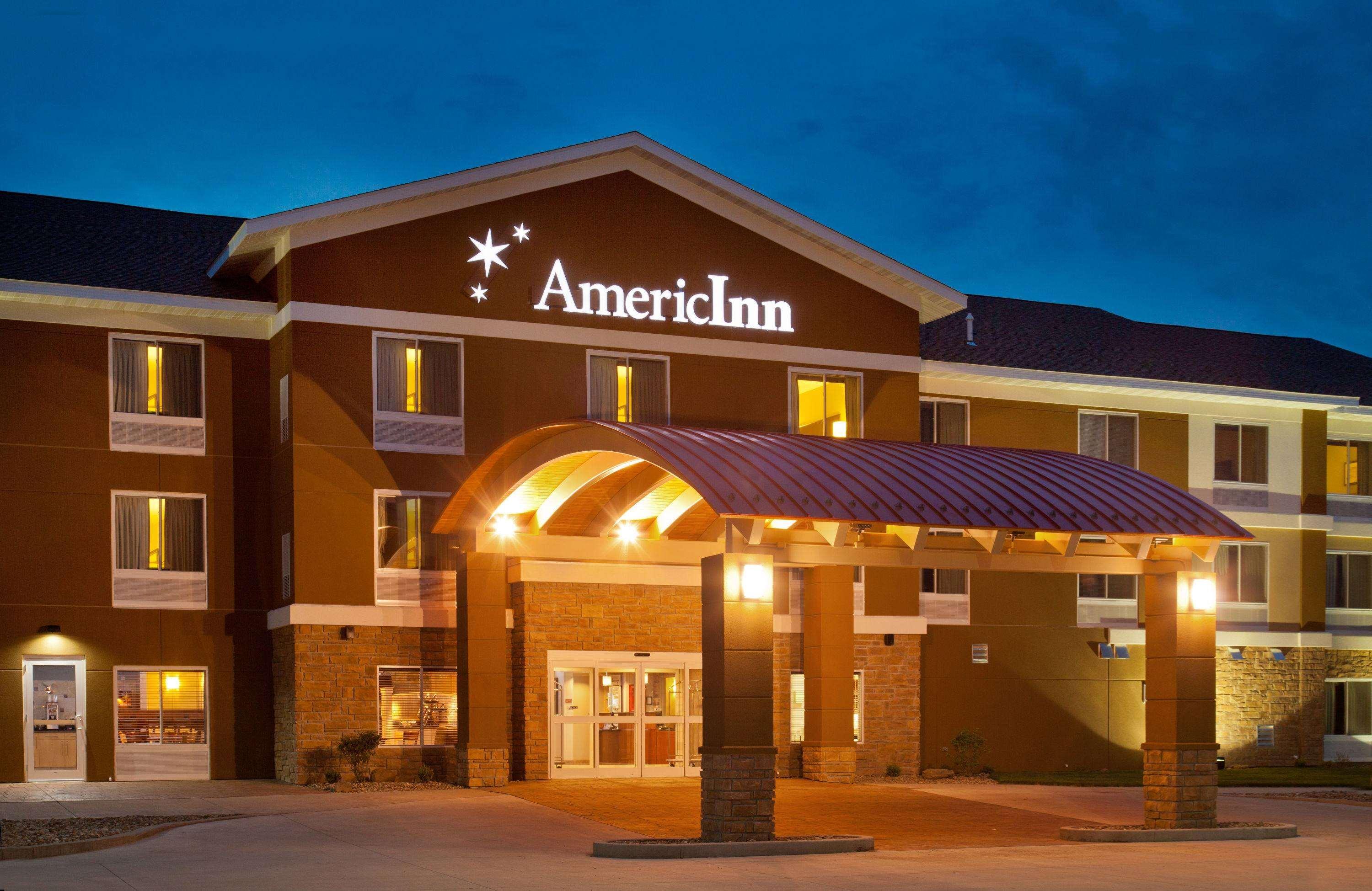Americinn By Wyndham Fairfield Екстериор снимка
